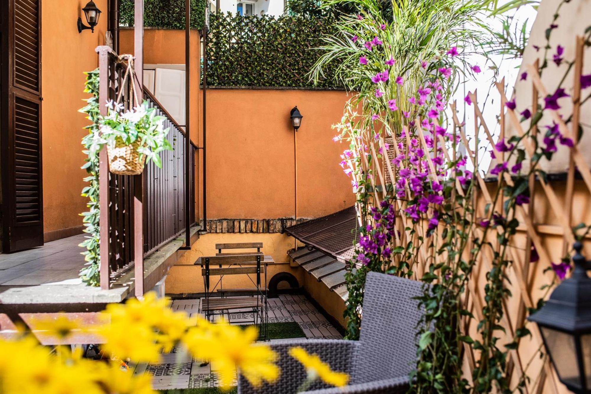 Spanish Steps Apartment & Terrace — Photos 1